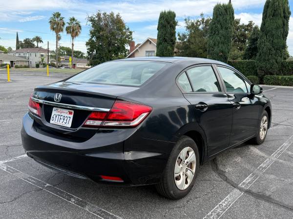 2013 Honda Civic LX — photo 7