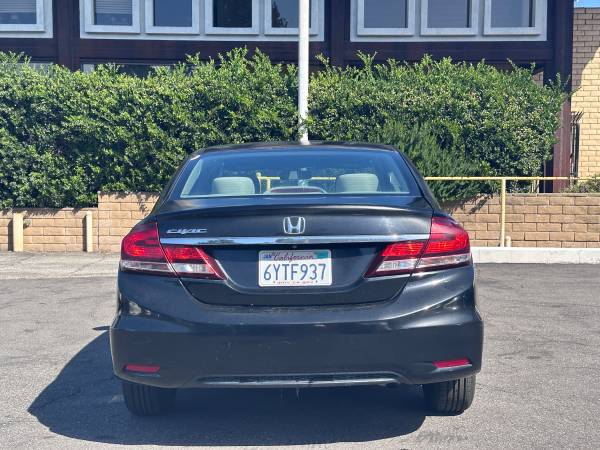 2013 Honda Civic LX — photo 10
