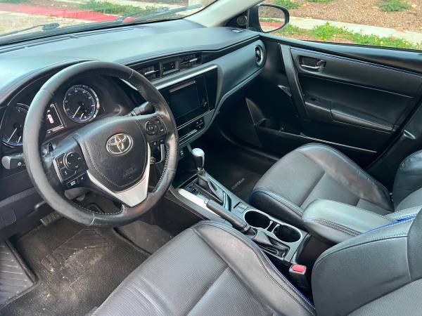 2019 Toyota Corolla SE — photo 4