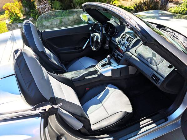 2008 Saturn SKY Base 2dr Convertible Manual — photo 5
