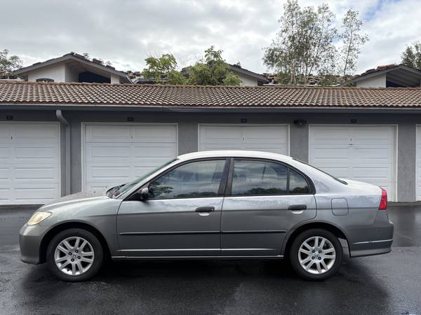 2005 Honda Civic Hybrid w ULEV — photo 2