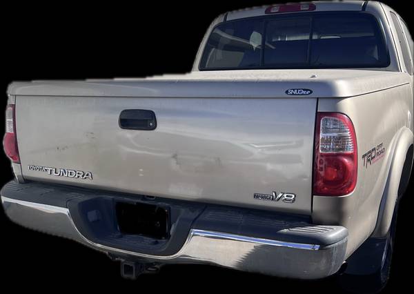 2005 Toyota Tundra SR5 V8 4dr 4x2 Access Cab Stepside 6 ft. box Automatic — photo 2