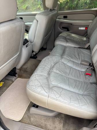 2002 Chevrolet Tahoe Z71 4dr 4x4 Automatic — photo 12