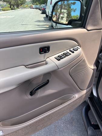 2002 Chevrolet Tahoe Z71 4dr 4x4 Automatic — photo 9