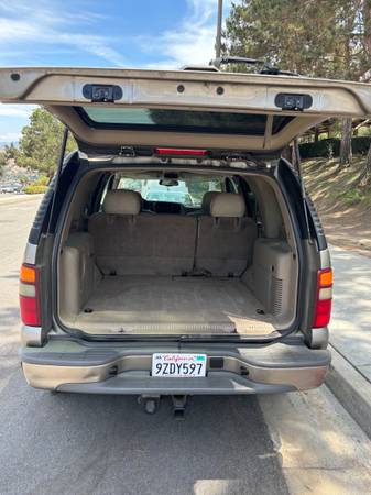 2002 Chevrolet Tahoe Z71 4dr 4x4 Automatic — photo 3