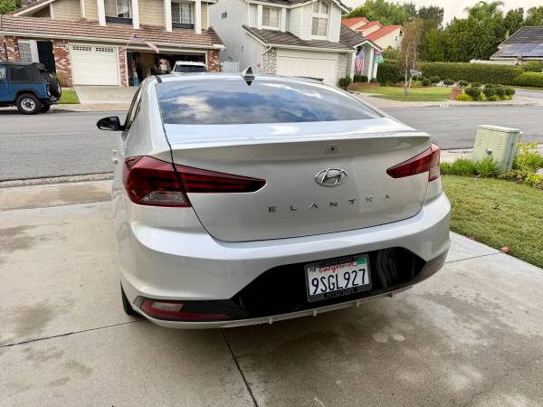 2019 Hyundai Elantra SEL — photo 5