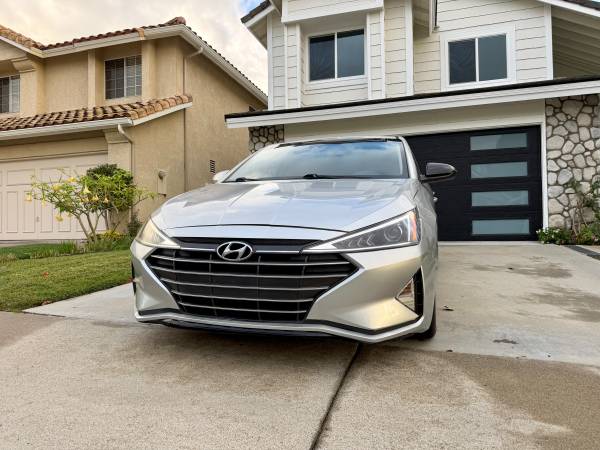 2019 Hyundai Elantra SEL — photo 3