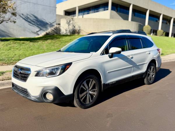 2018 Subaru Outback 2.5i Limited — photo 1