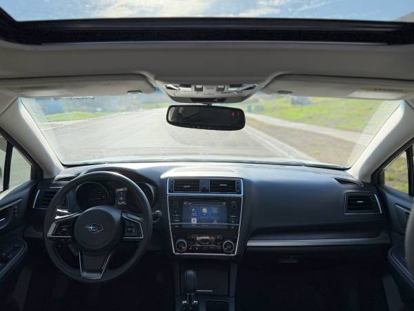2018 Subaru Outback 2.5i Limited — photo 10