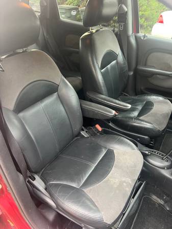 2003 Chrysler PT Cruiser Base — photo 9