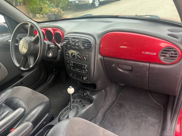 2003 Chrysler PT Cruiser Base — photo 10