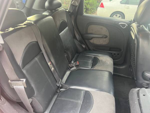 2003 Chrysler PT Cruiser Base — photo 8