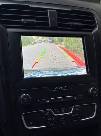 2019 Ford Fusion SEL — photo 12