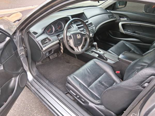 2012 Honda Accord 2.4 EX 2dr Coupe Automatic — photo 11