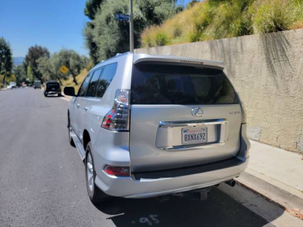 2015 Lexus GX 460 Base 4dr 4x4 Automatic — photo 4