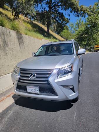 2015 Lexus GX 460 Base 4dr 4x4 Automatic — photo 3