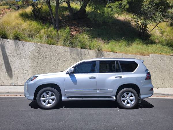 2015 Lexus GX 460 Base 4dr 4x4 Automatic — photo 1