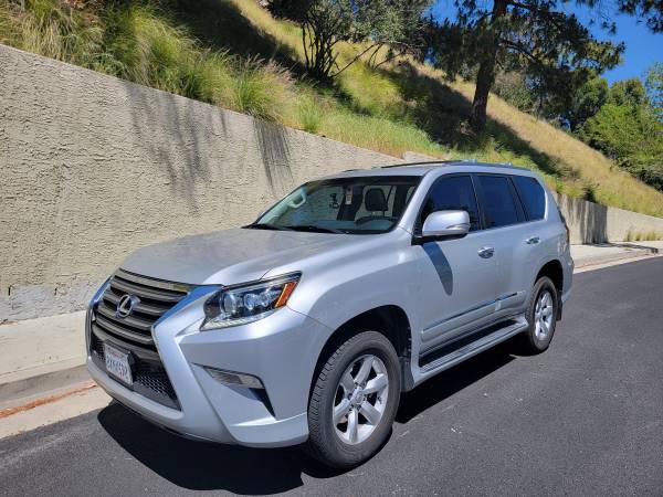 2015 Lexus GX 460 Base 4dr 4x4 Automatic — photo 2