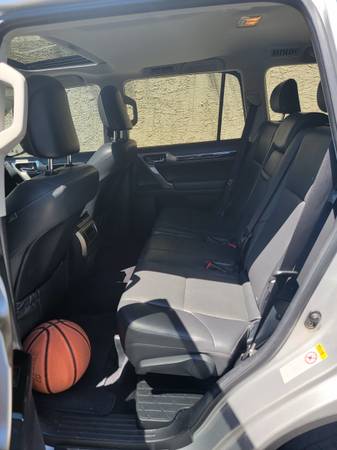 2015 Lexus GX 460 Base 4dr 4x4 Automatic — photo 8