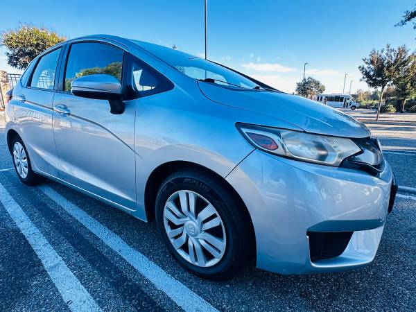 2016 Honda FIT EX 4dr Hatchback CVT — photo 8