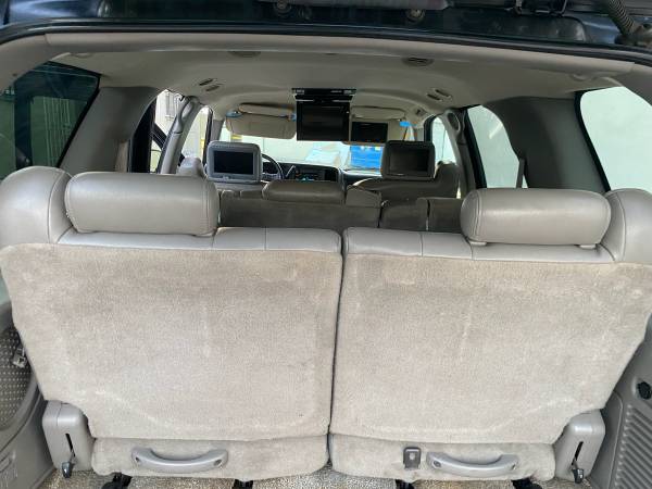 2003 Chevrolet Tahoe LT 4x4 Automatic — photo 11