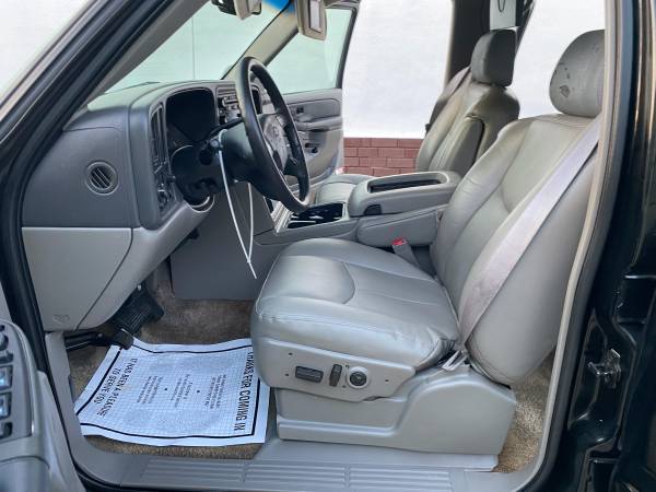 2003 Chevrolet Tahoe LT 4x4 Automatic — photo 7