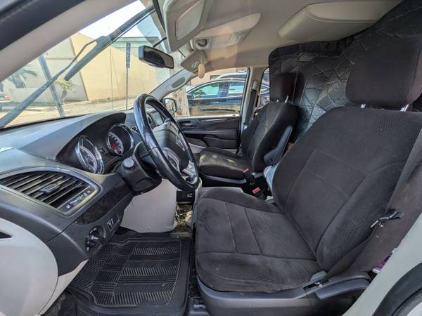 2013 Dodge Grand Caravan SE — photo 6