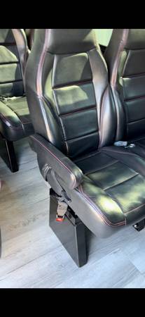 2022 Mercedes-Benz Sprinter 2500 High Roof I4 Sprinter 2500 Crew Van 170 in. WB Rear-Wheel Drive Automatic — photo 6