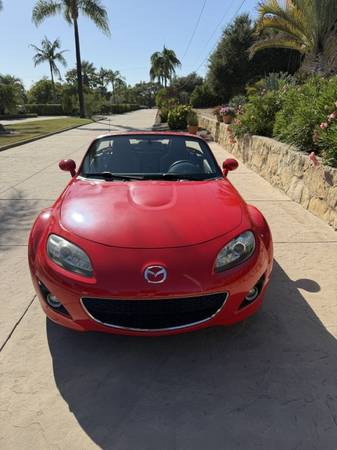 2010 Mazda MX-5 Miata Grand Touring — photo 3