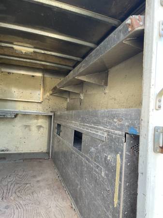 2002 Chevrolet Cutaway G3500 — photo 6