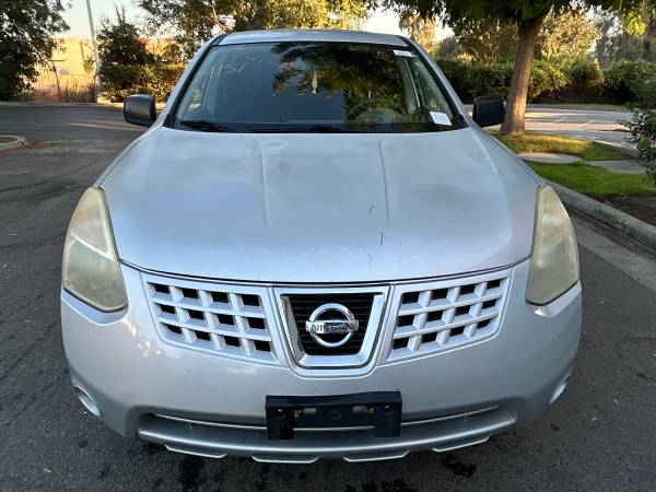 2009 Nissan Rogue S — photo 2