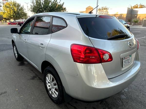 2009 Nissan Rogue S — photo 6