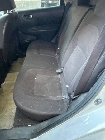 2009 Nissan Rogue S — photo 9