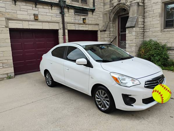 2018 Mitsubishi Mirage ES 4dr Hatchback CVT — photo 1