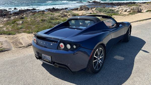 2010 Tesla Roadster Sport 2dr Convertible Automatic — photo 11
