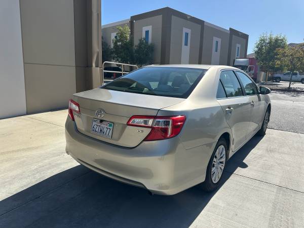 2013 Toyota Camry LE 4dr Sedan Automatic — photo 1