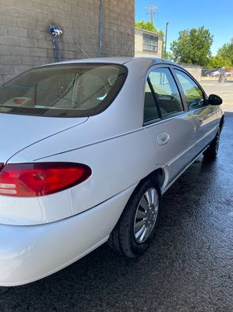 2001 Ford Escort ZX2 2dr Coupe Manual — photo 9