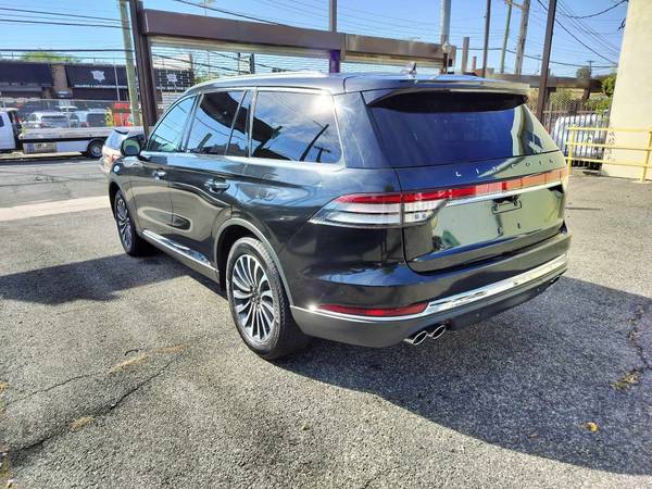 2023 Lincoln Aviator Reserve 4dr Rear-Wheel Drive Automatic — photo 9