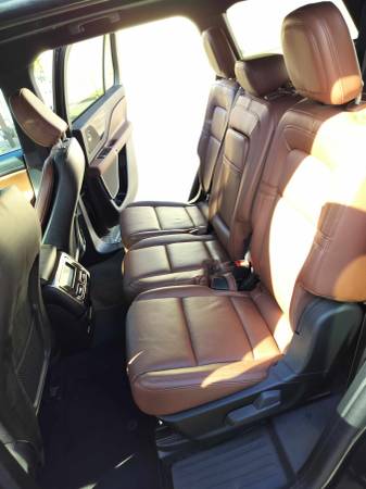 2023 Lincoln Aviator Reserve 4dr Rear-Wheel Drive Automatic — photo 8