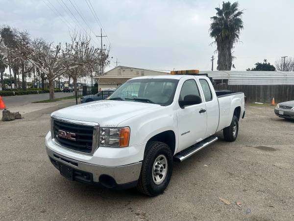 2010 GMC Sierra 3500hd Work Truck — photo 1
