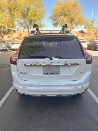 2016 Volvo Xc60 T5 Drive-E Premier — photo 2