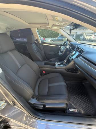 2019 Honda Civic EX-L 4dr Sedan CVT — photo 9