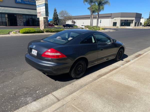 2004 Honda Accord 2.4 LX — photo 5