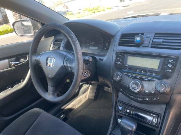 2004 Honda Accord 2.4 LX — photo 12
