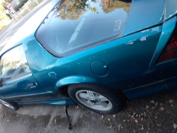 1991 Chevrolet Camaro RS 2dr Hatchback — photo 3