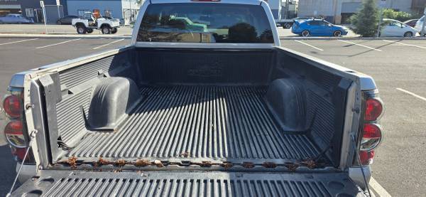 1999 Chevrolet Silverado 2500 LS 4x4 Regular Cab 8 ft. box Manual — photo 8