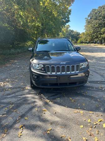 2017 Jeep Compass Sport 4dr 4x4 CVT — photo 1