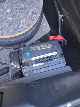 2004 Saturn ION 3 4dr Coupe CVT — photo 4