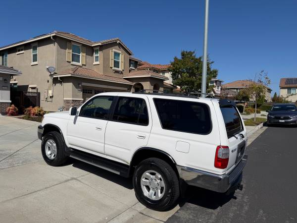 1999 Toyota 4runner Limited V6 4dr 4x2 Automatic — photo 4