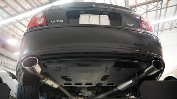 2004 Pontiac GTO Base 2dr Coupe Automatic — photo 12